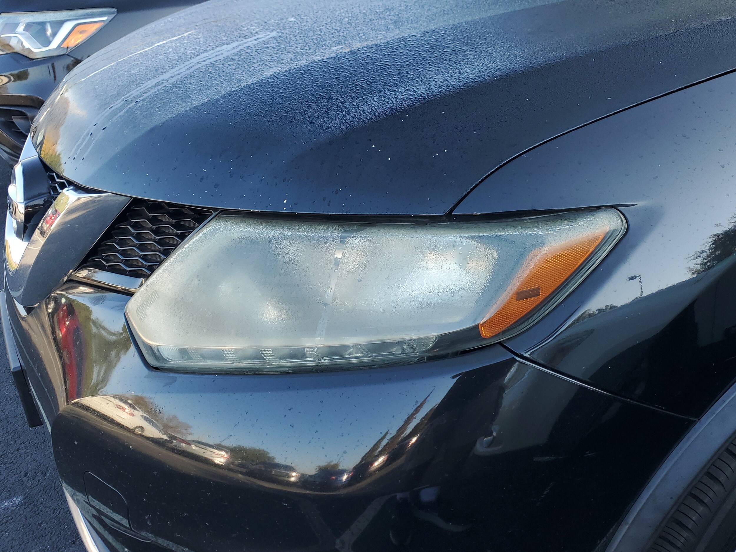 2016 Nissan Rogue SV photo 4