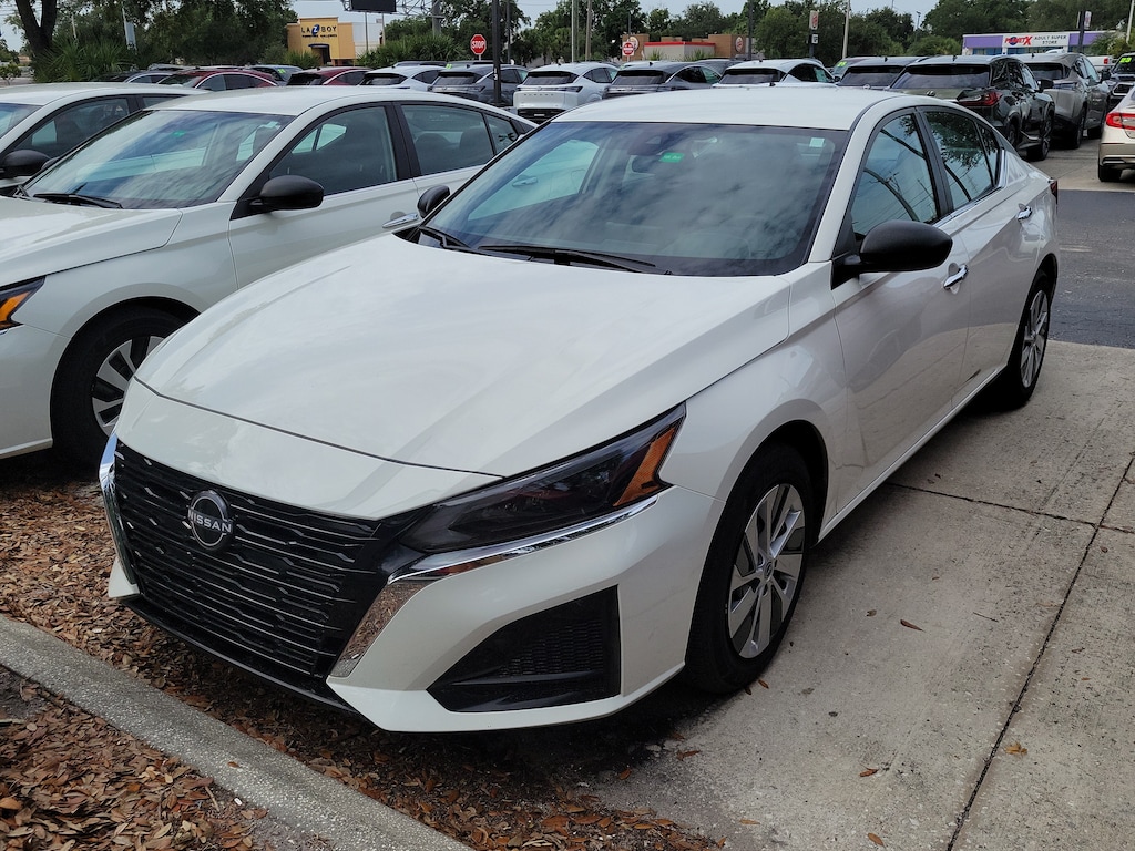 Used 2025 Nissan Altima S Sedan