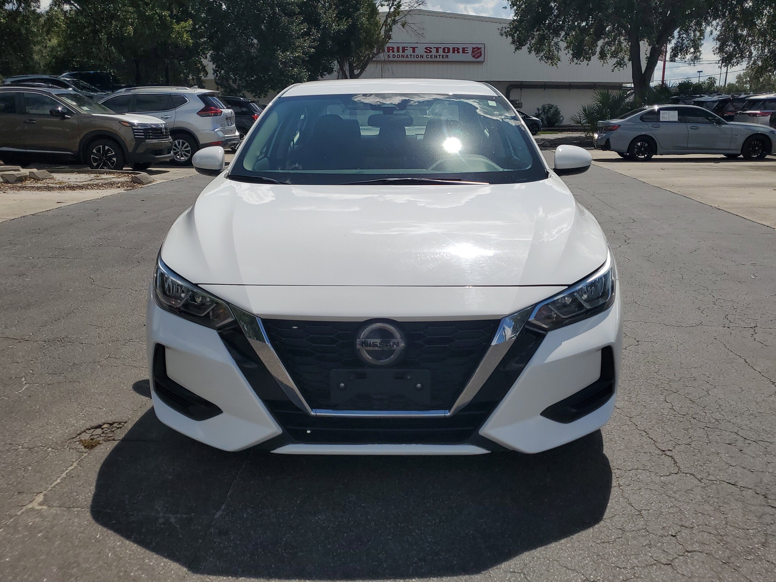 2021 Nissan Sentra SV photo 2