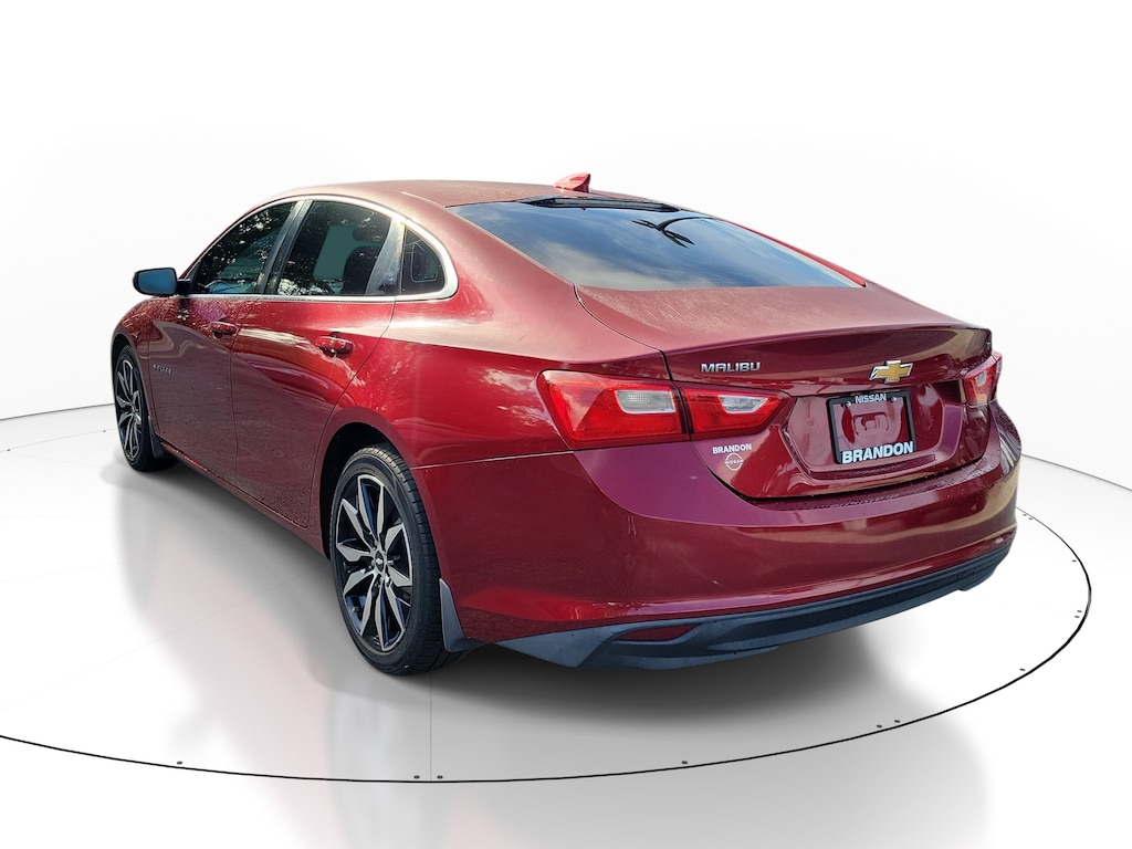 Used 2017 Chevrolet Malibu LT w/1LT Sedan