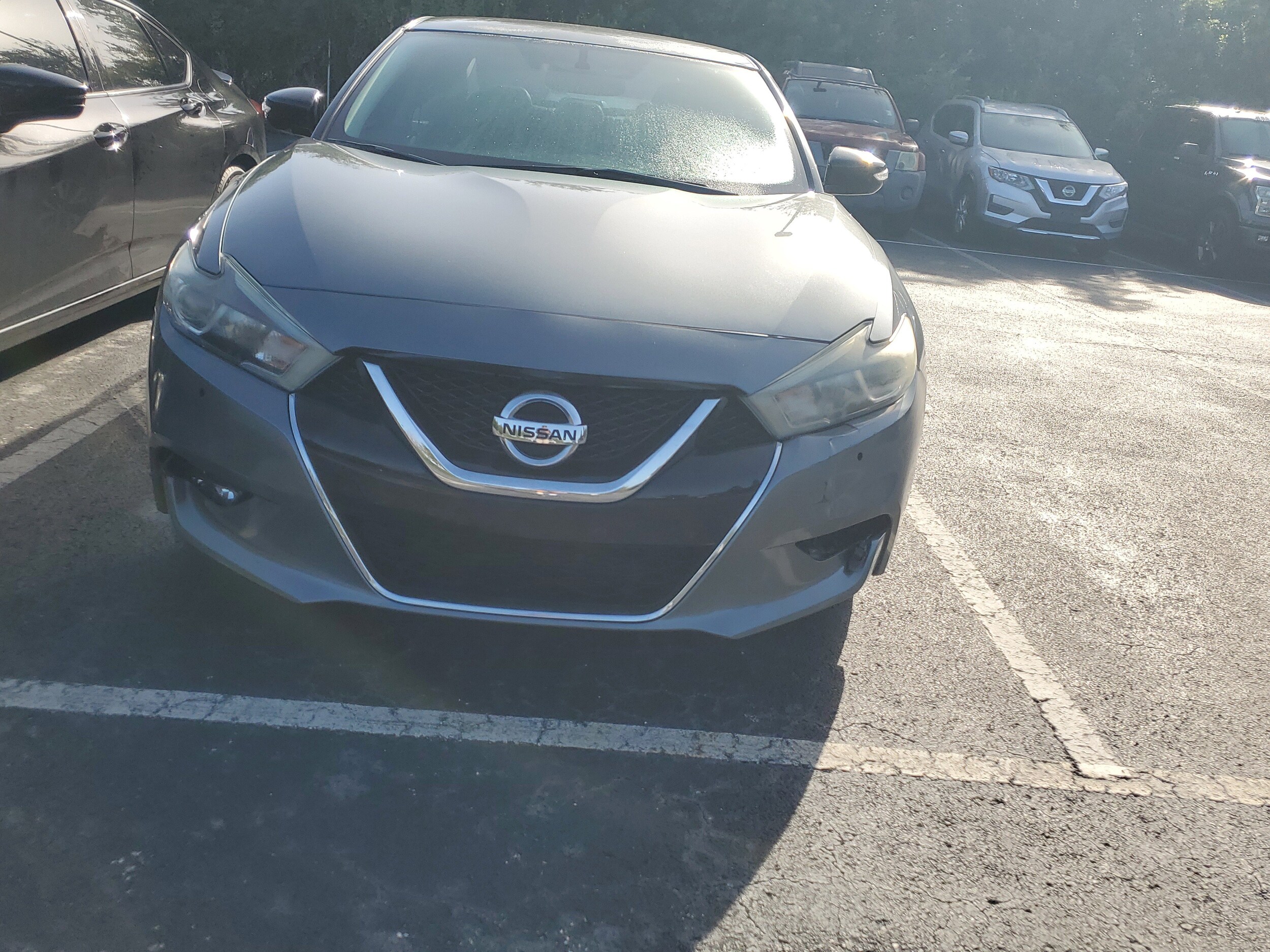 2018 Nissan Maxima SV photo 2