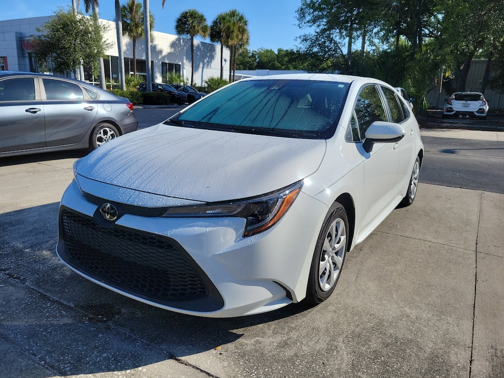Used 2020 Toyota Corolla LE Sedan