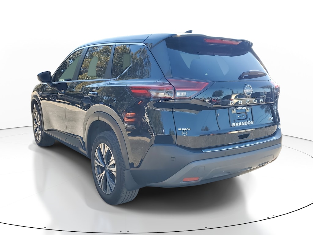 2023 Nissan Rogue SV photo 3