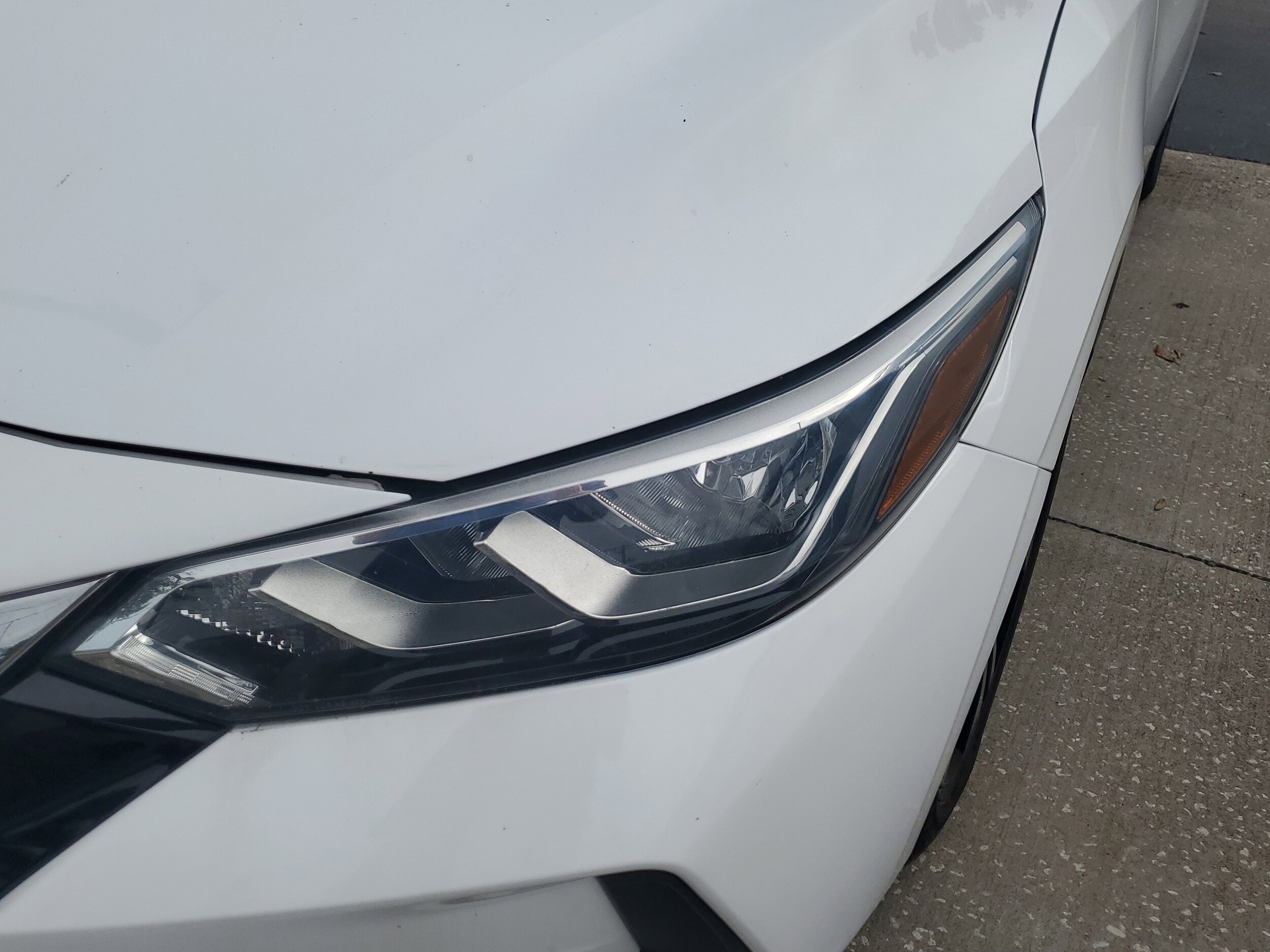 2021 Nissan Sentra SV photo 4