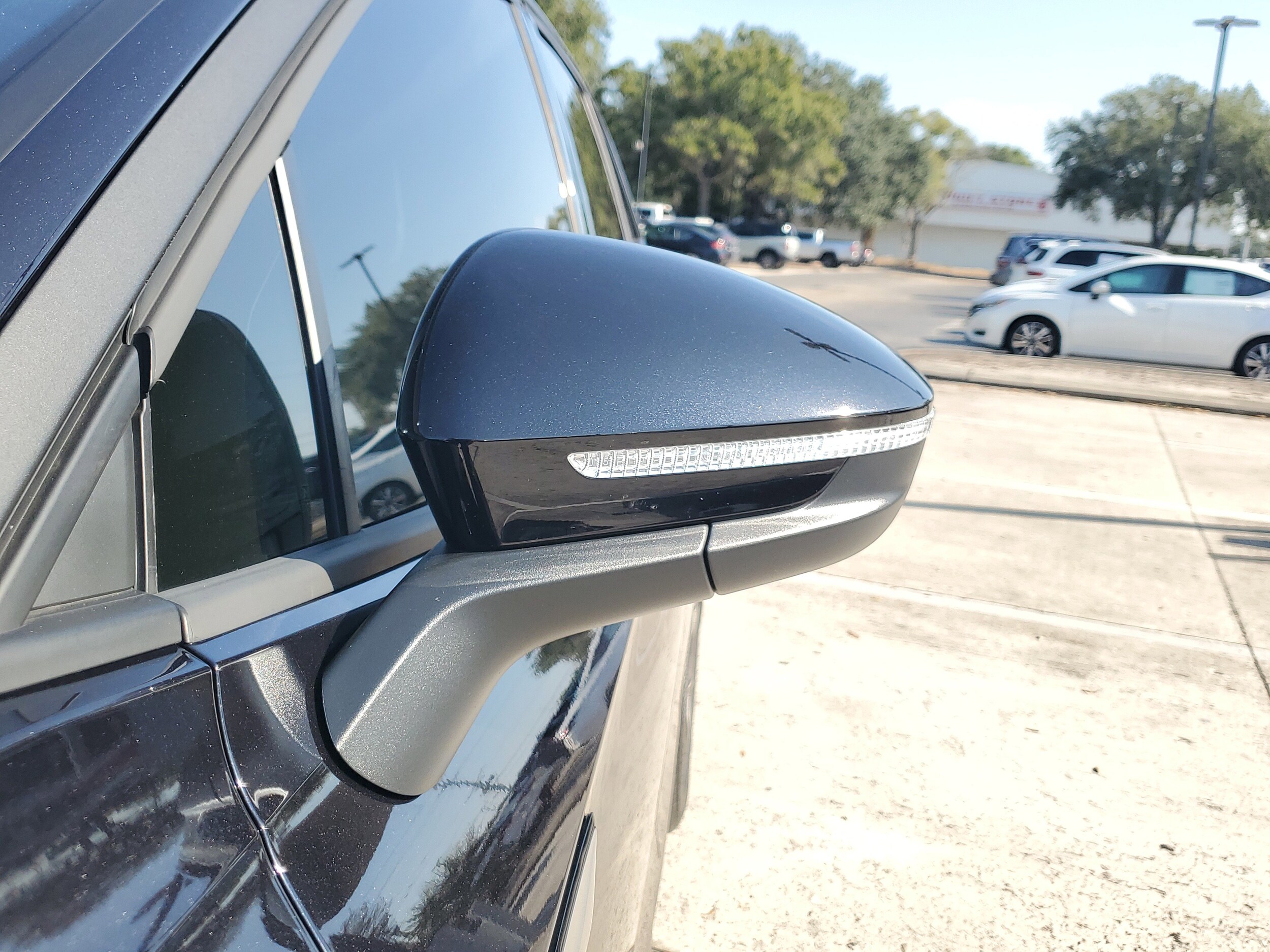 2023 Volkswagen ID.4 Pro S photo 4