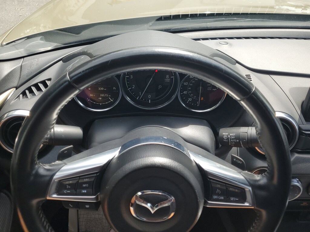 2023 Mazda MX-5 Miata Miata RF Grand Touring photo 15