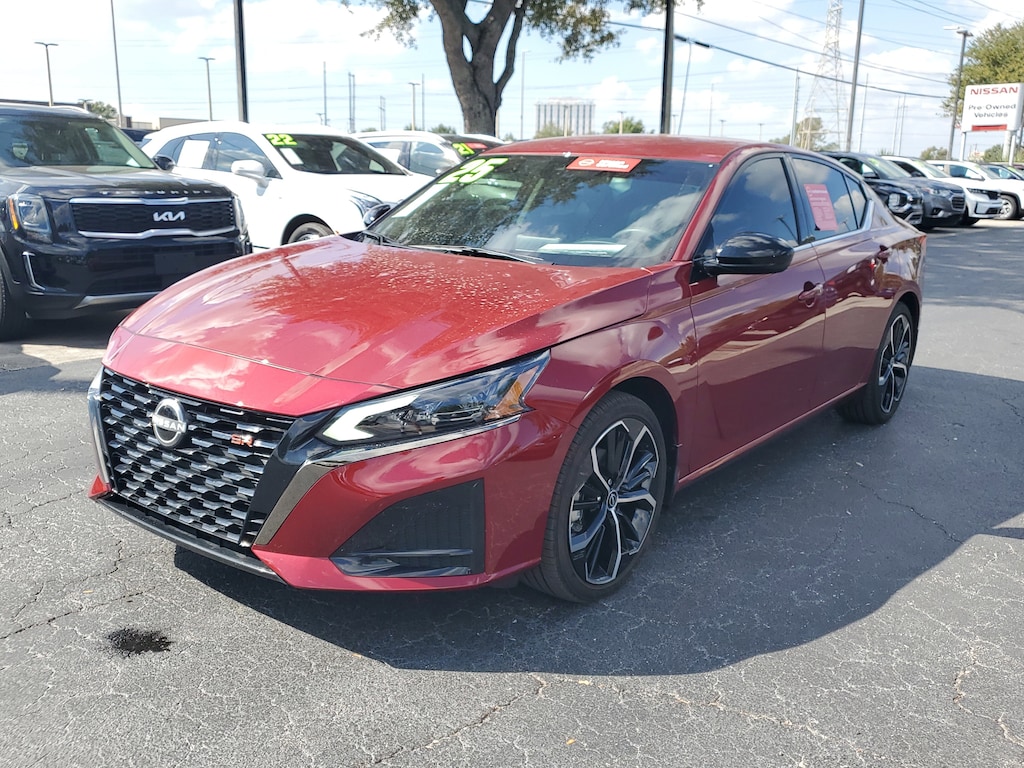 Certified 2025 Nissan Altima SR Sedan