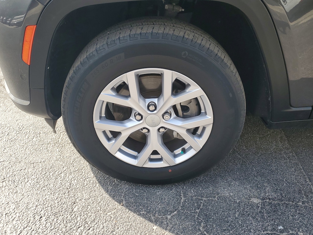 Used 2022 Jeep New Grand Cherokee Limited SUV