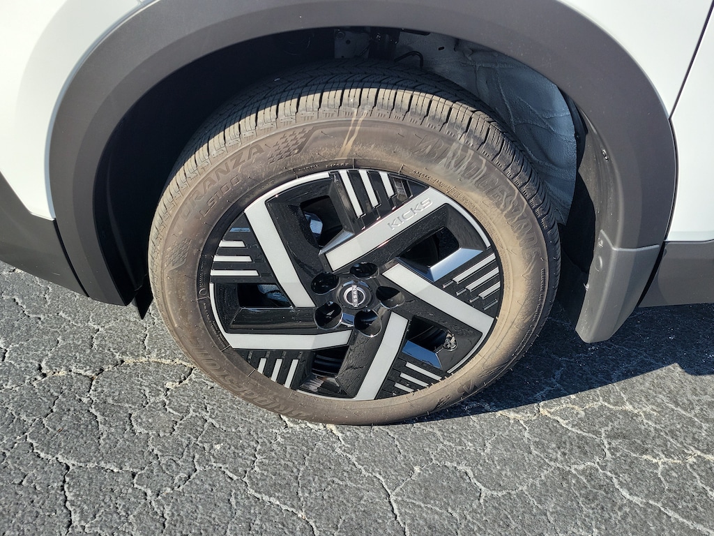 Certified 2025 Nissan Kicks SV SUV