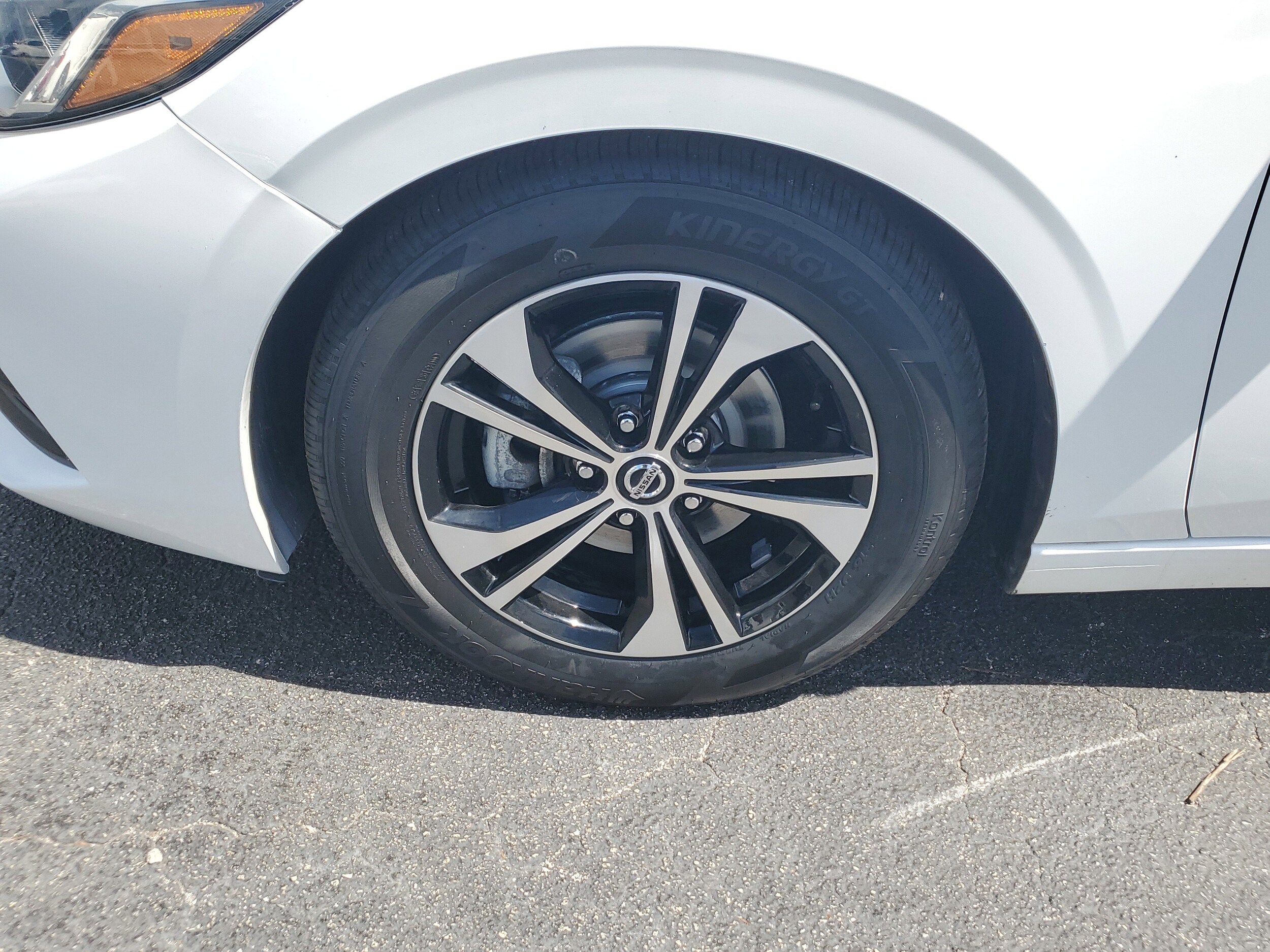 2021 Nissan Sentra SV photo 4