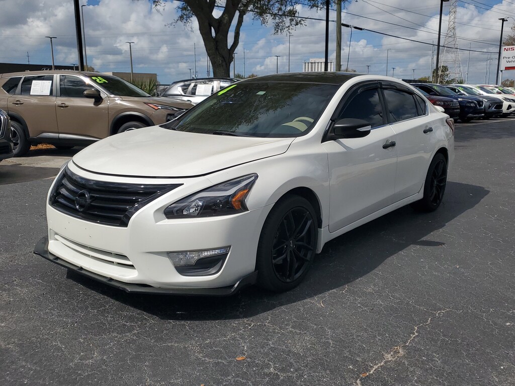 Used 2014 Nissan Altima 2.5 S Sedan