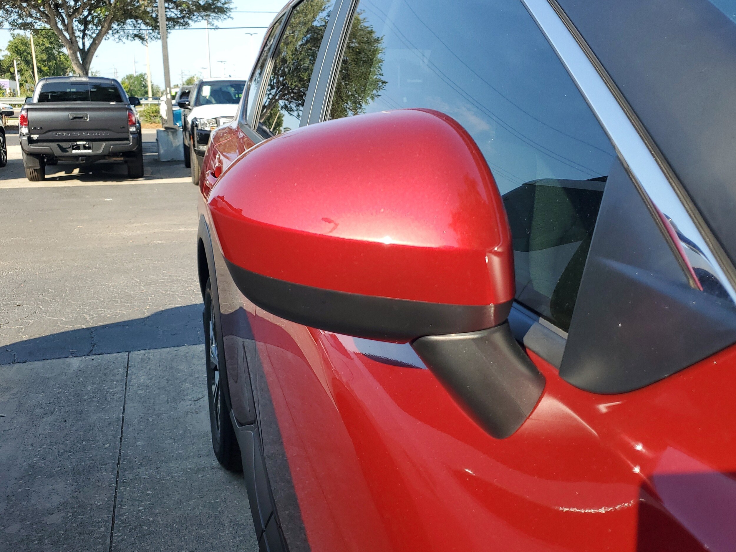 2023 Nissan Rogue SV photo 3