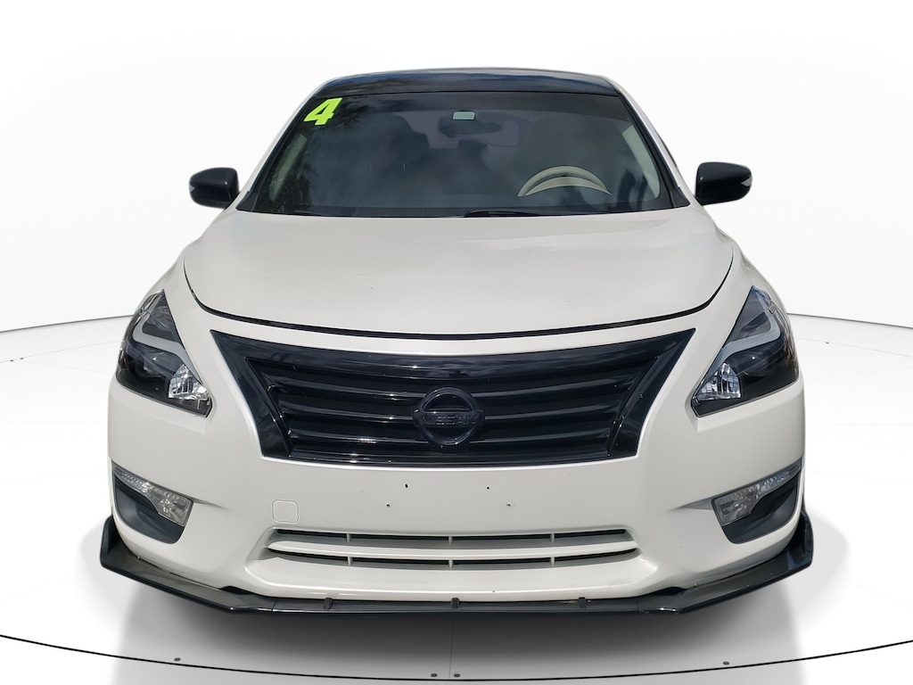 Used 2014 Nissan Altima 2.5 S Sedan