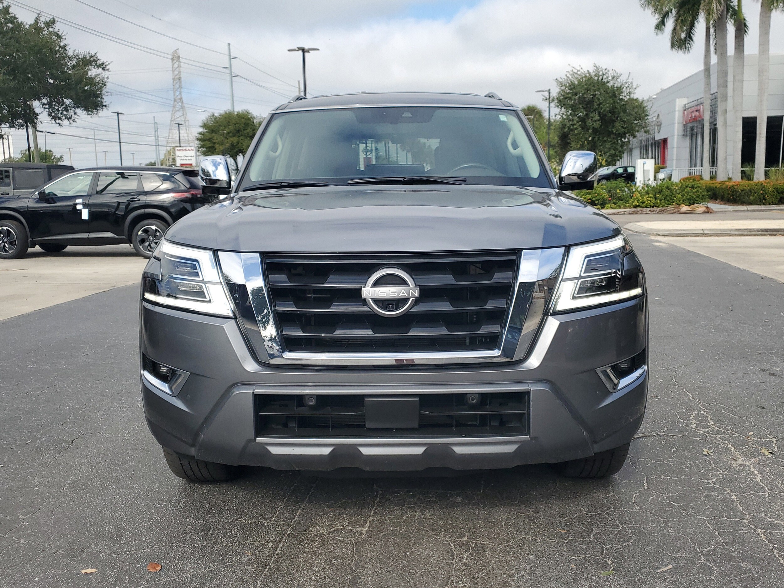 2021 Nissan Armada Platinum photo 2