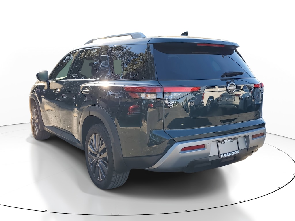 Used 2022 Nissan Pathfinder SL SUV