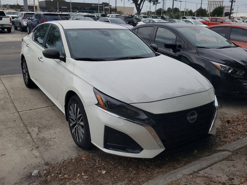 Certified 2024 Nissan