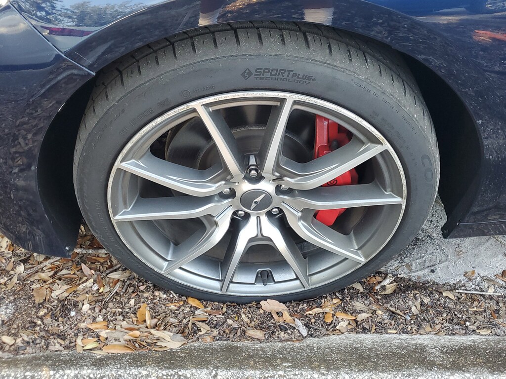 2019 Genesis G70 3.3T Advanced photo 6