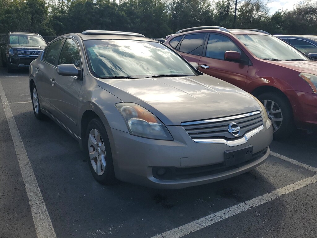 Used 2008 Nissan Altima 2.5 Sedan