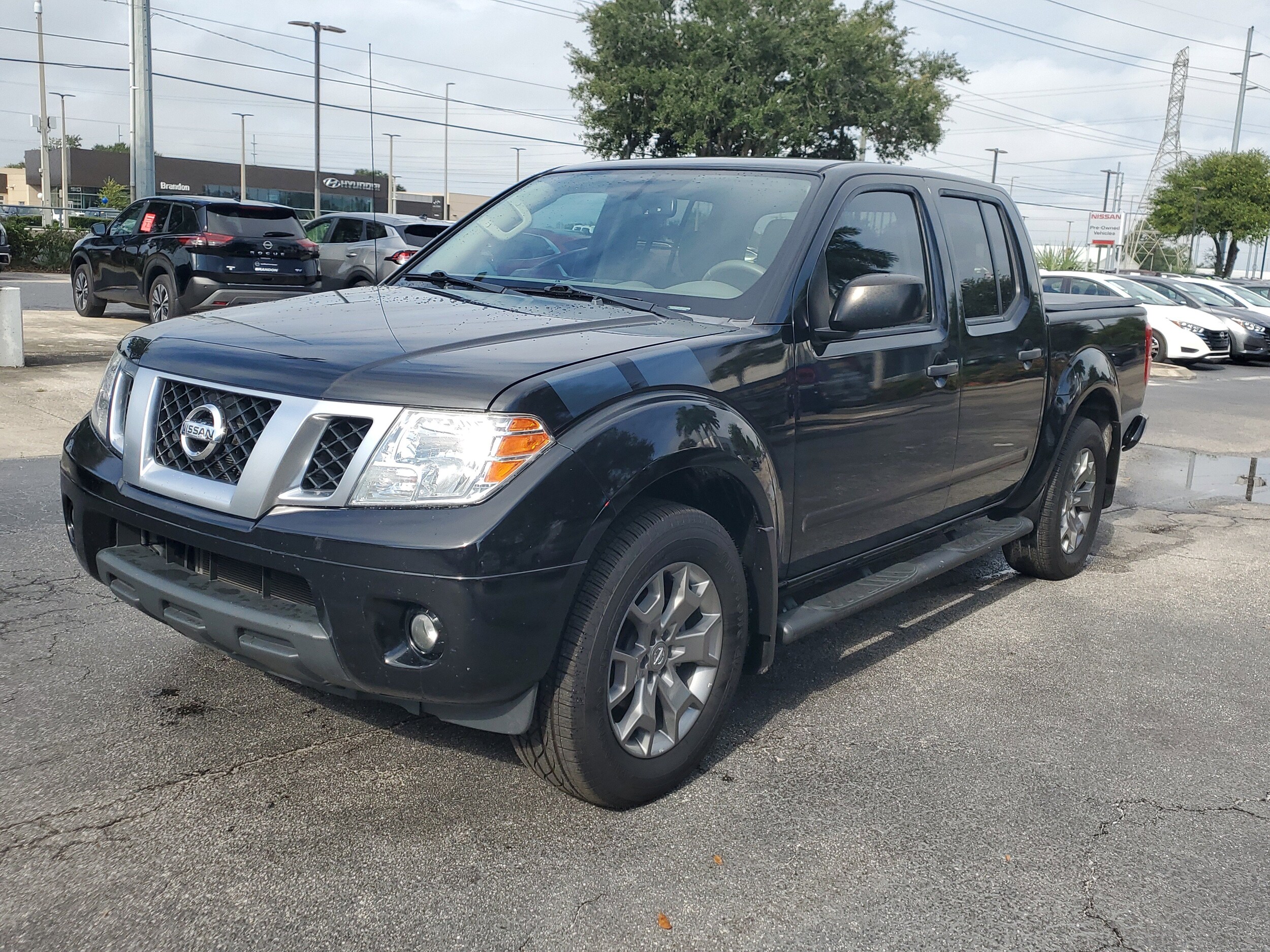 2020 Nissan Frontier SV photo 3