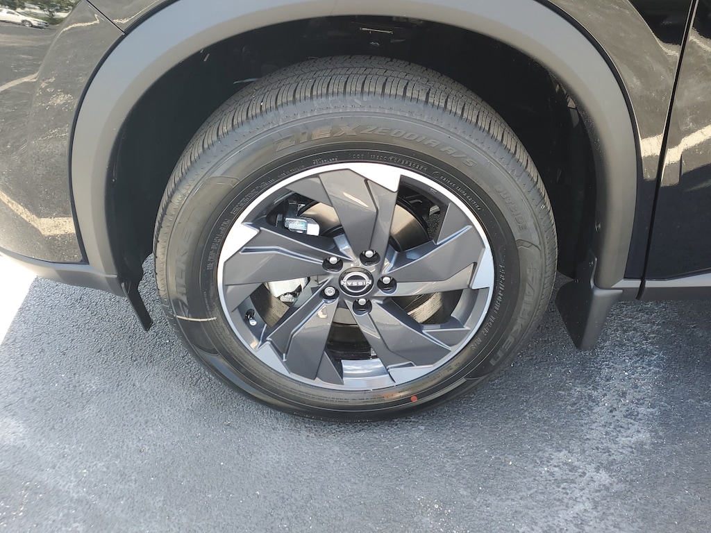 New 2026 Nissan Rogue SV SUV