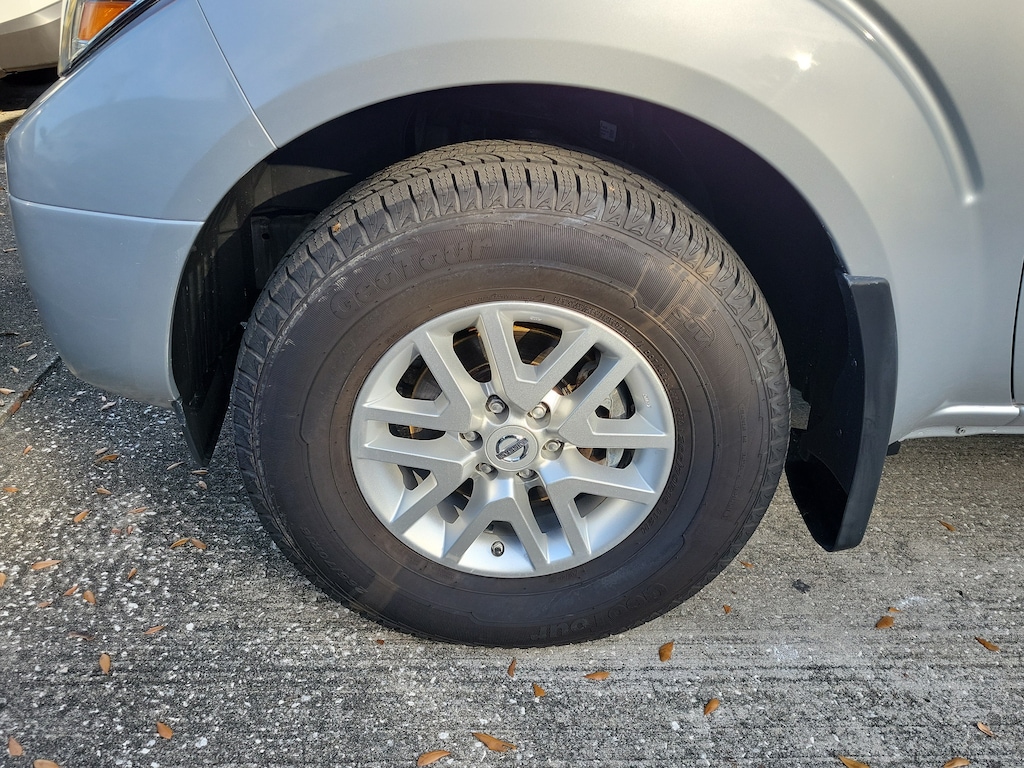 Used 2019 Nissan Frontier SV Truck Crew Cab
