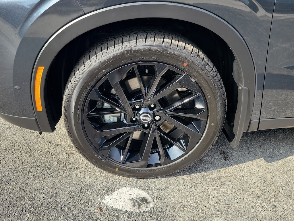New 2026 Nissan Rogue Plug-In Hybrid SL SUV