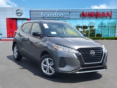 2025 Nissan Kicks Play S SUV