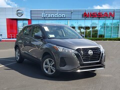 2025 Nissan Kicks Play S SUV