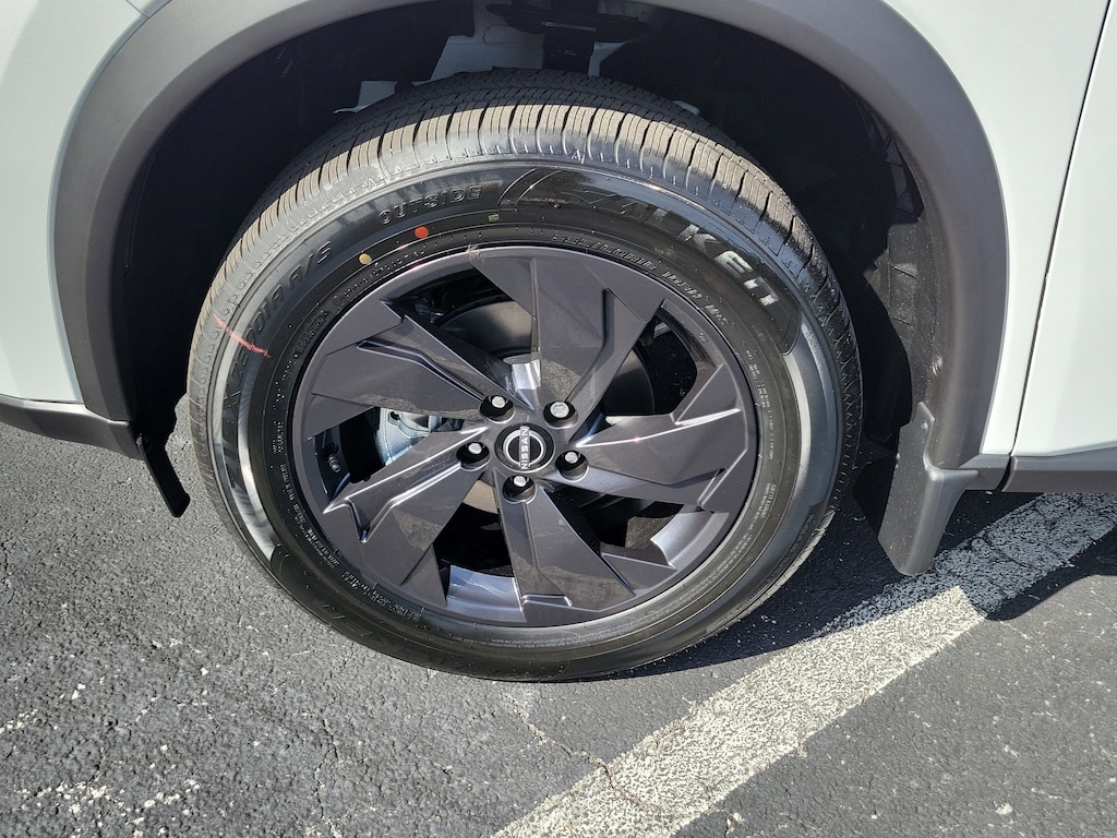 New 2026 Nissan Rogue SV SUV