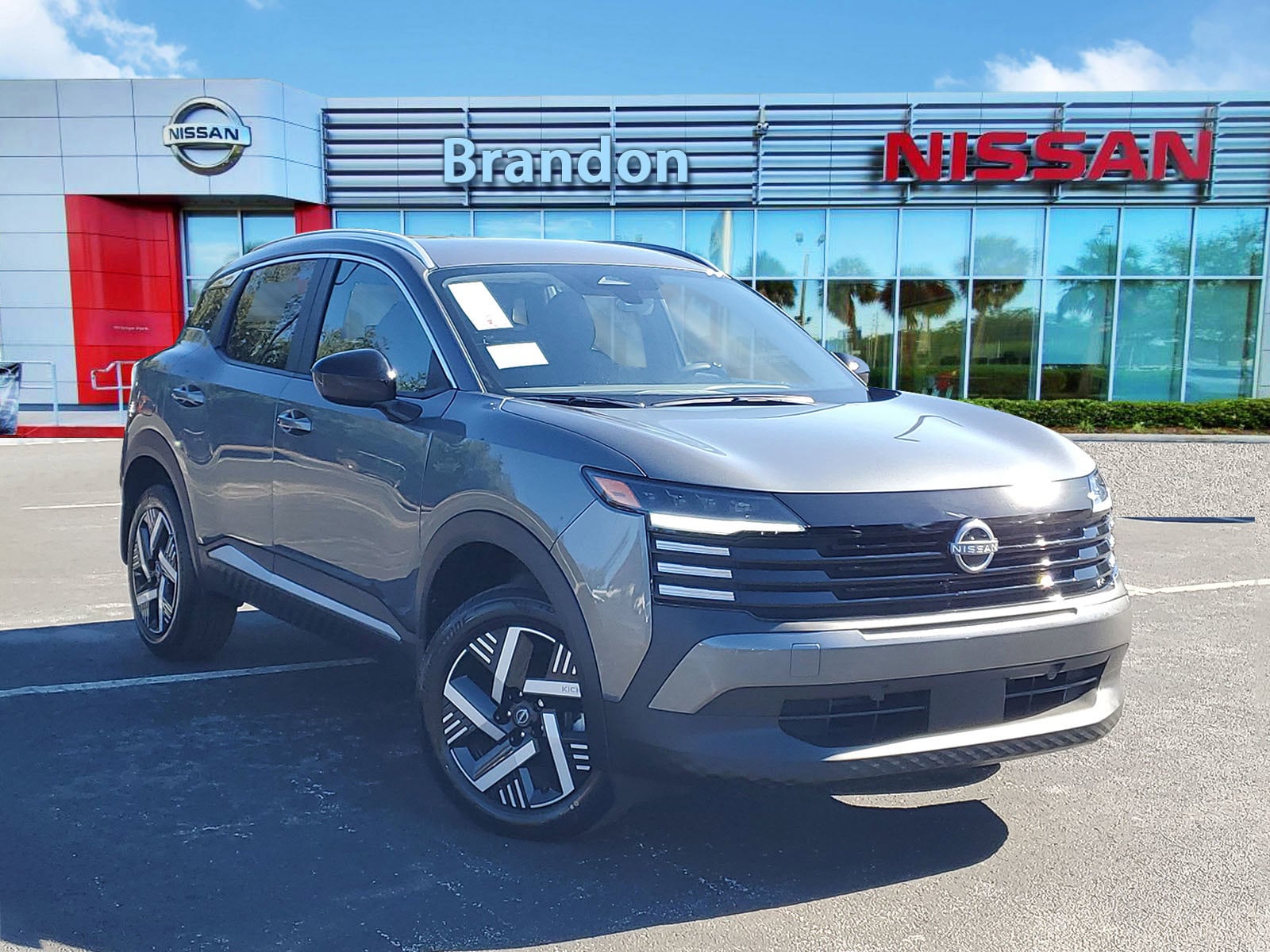 2026 Nissan KICKS SV's photo