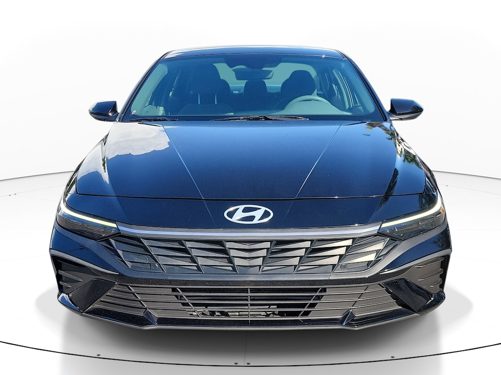 Used 2024 Hyundai Elantra SEL Sedan
