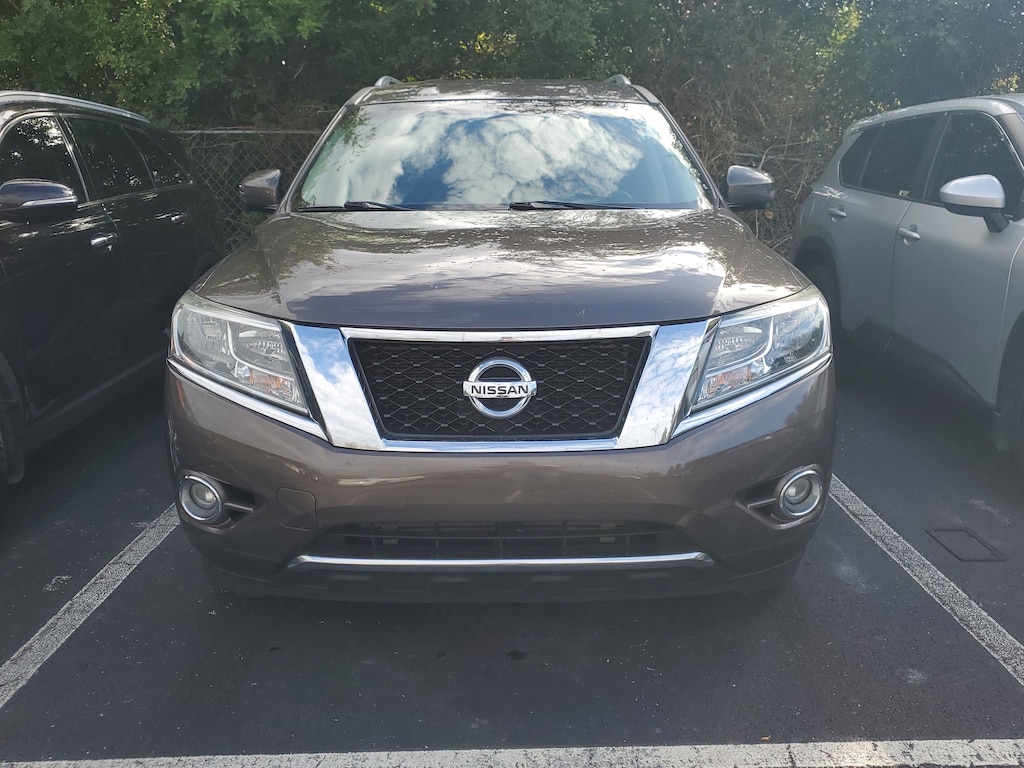 Used 2015 Nissan Pathfinder SL SUV