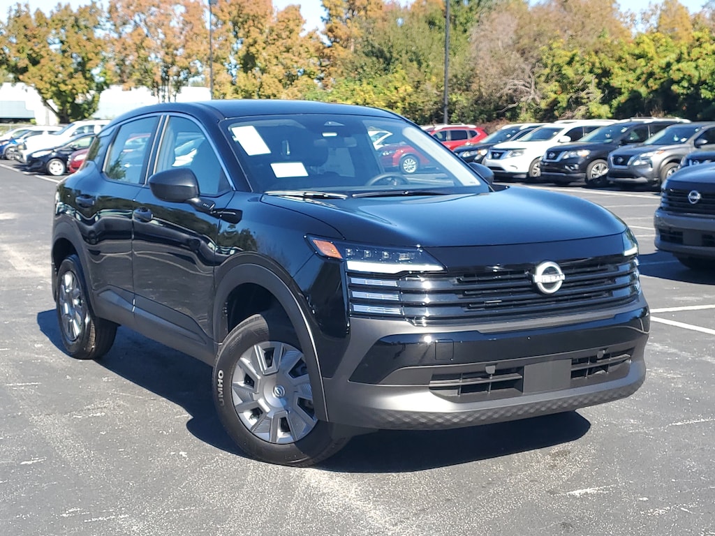 New 2026 Nissan Kicks S SUV