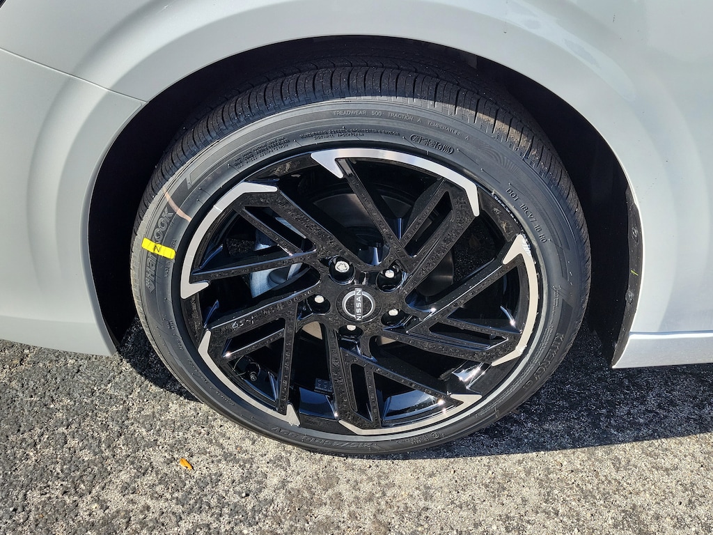 New 2026 Nissan Sentra SR Sedan