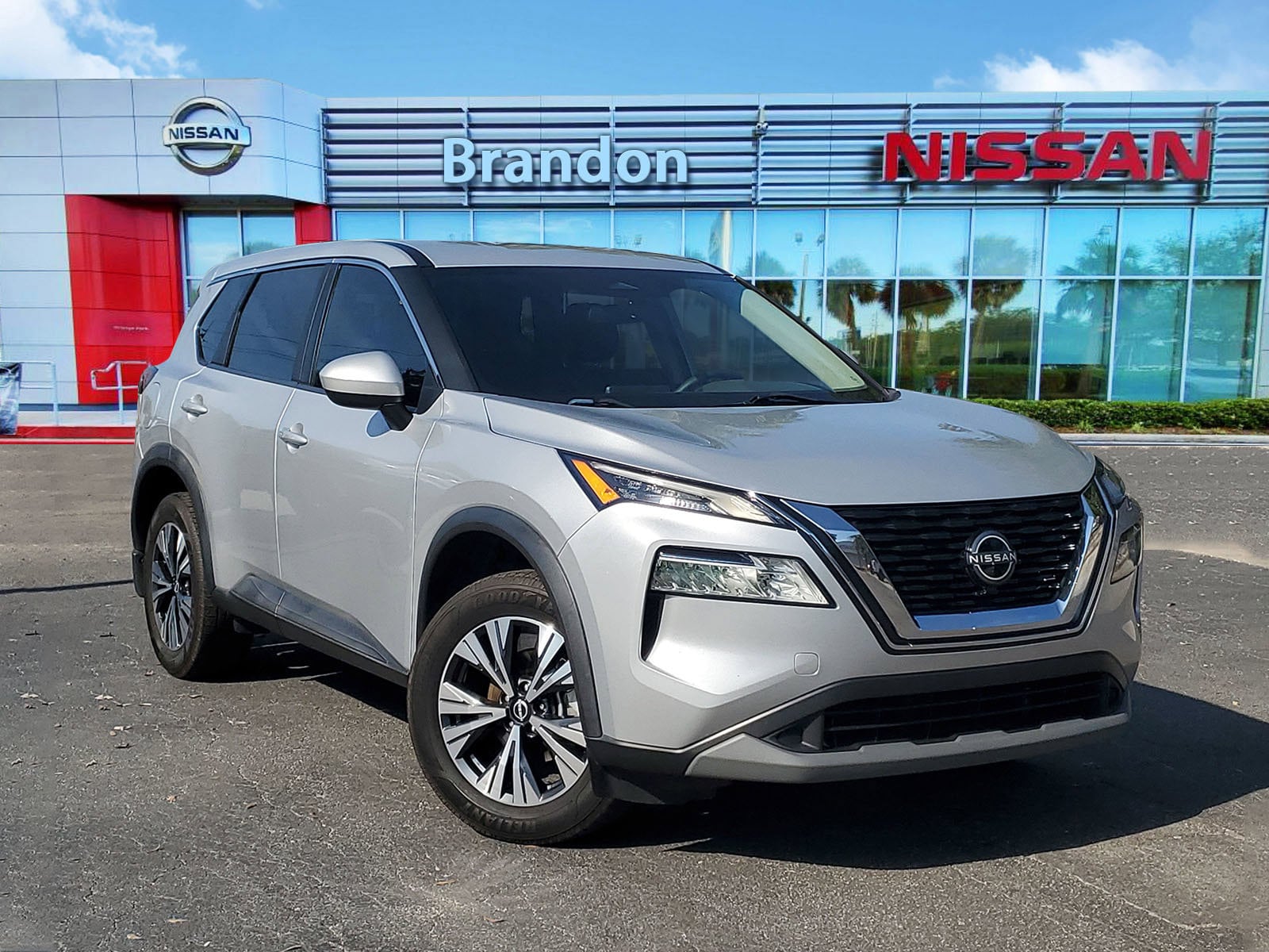 2023 Nissan Rogue SV