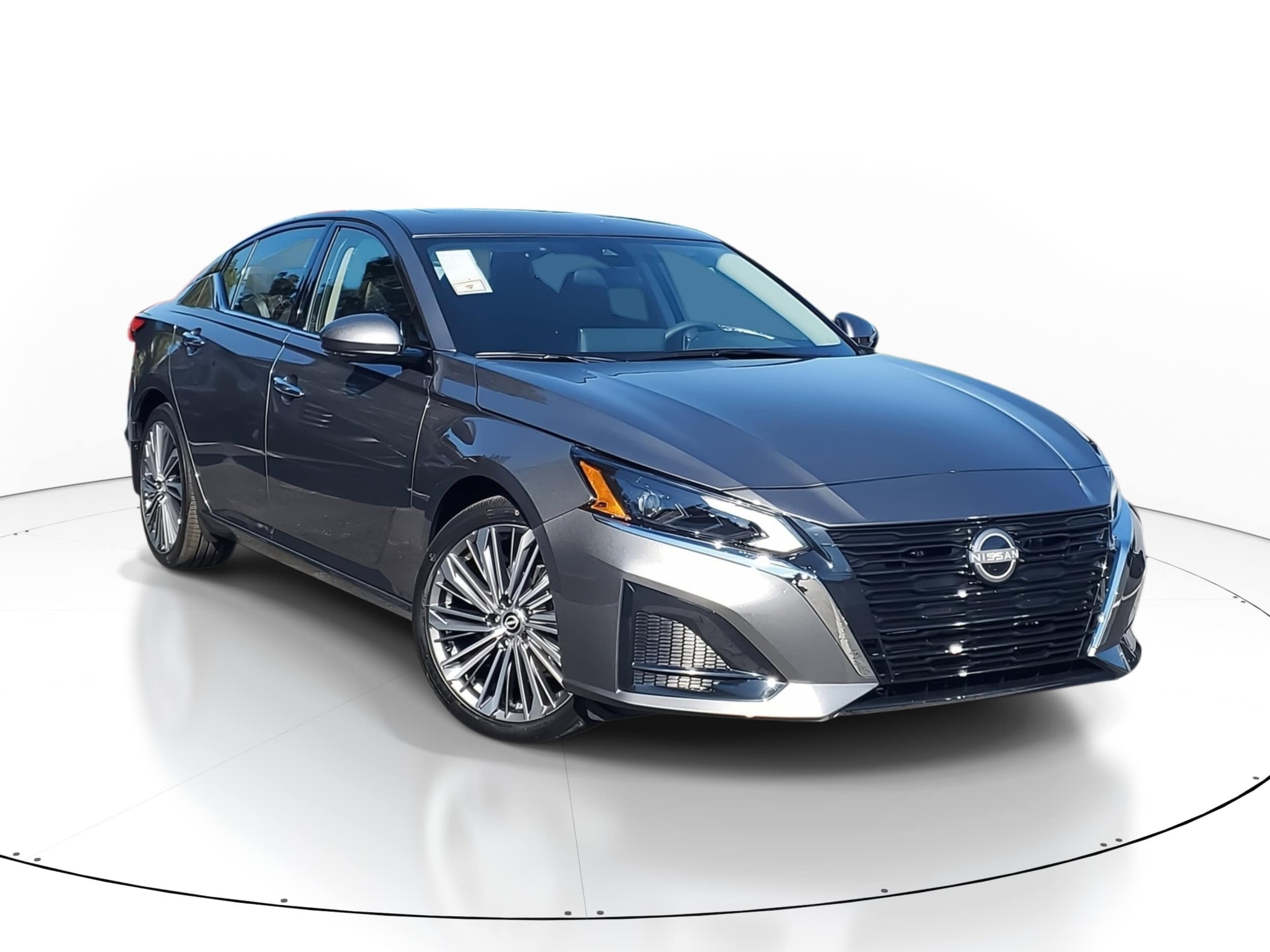 2025 Nissan Altima Sedan 