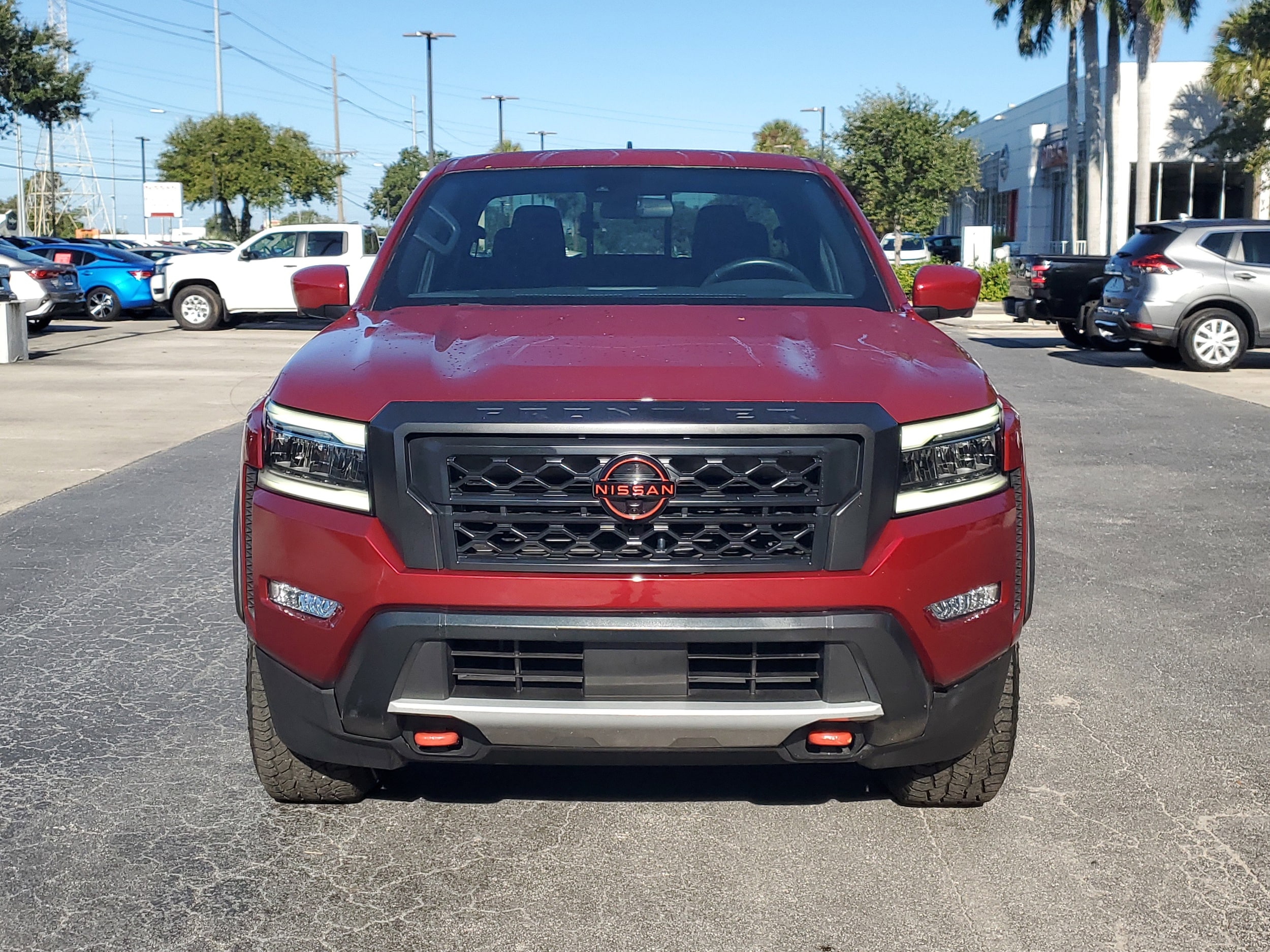 2023 Nissan Frontier PRO-X photo 2