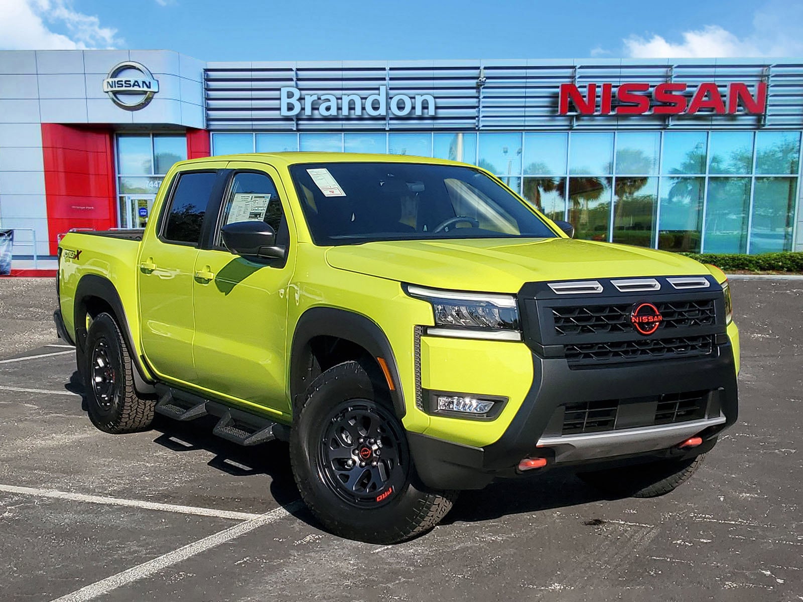 2026 Nissan Frontier PRO-X's photo