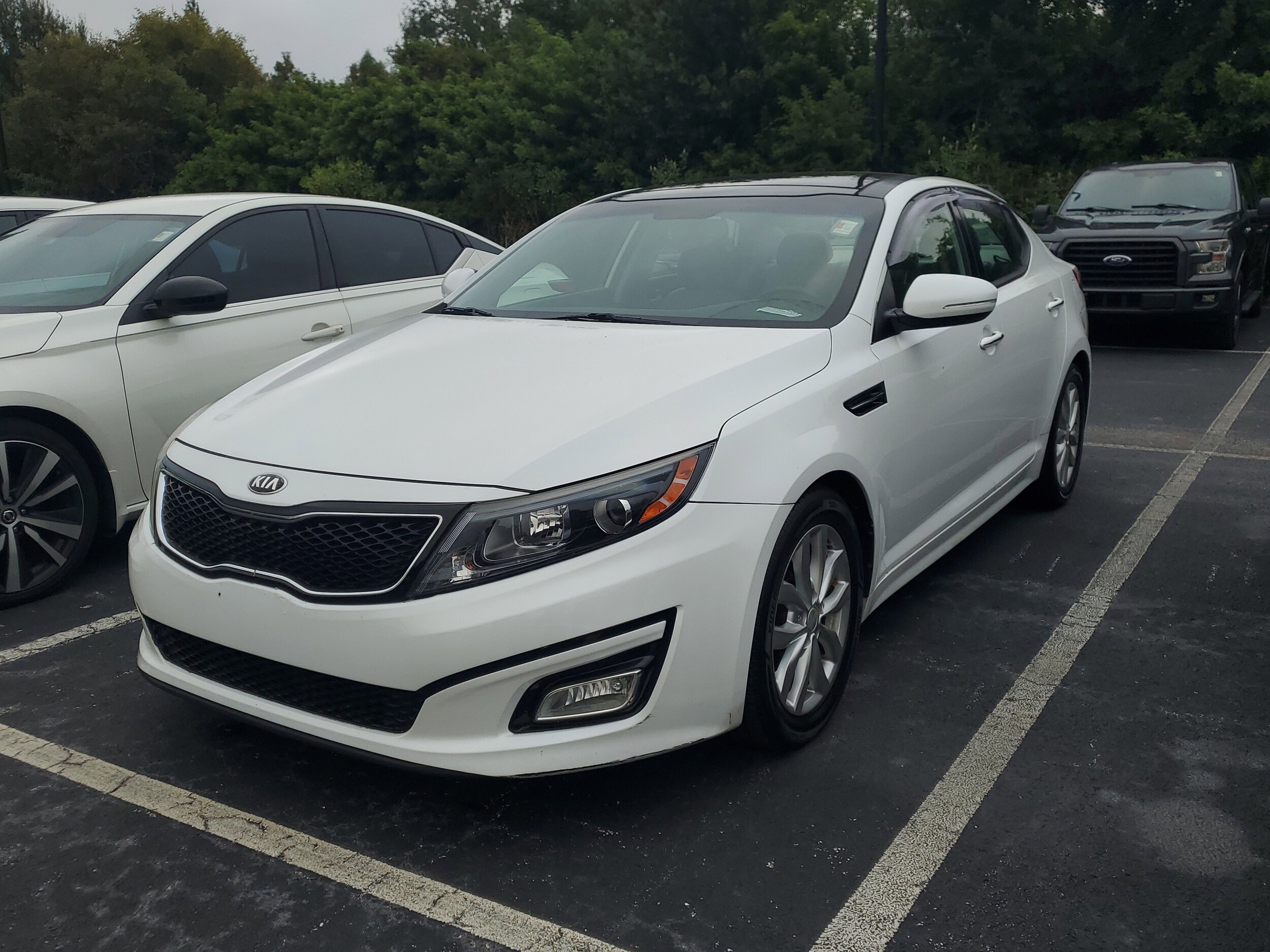 2015 Kia Optima EX photo 3