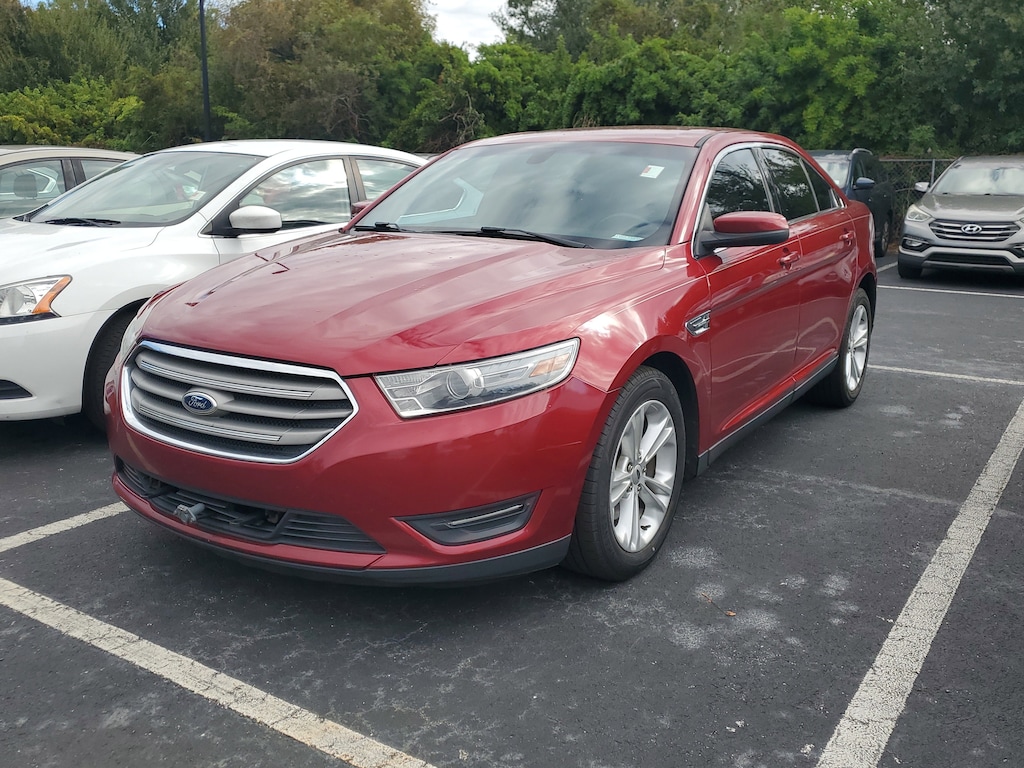 Used 2014 Ford Taurus SEL Sedan