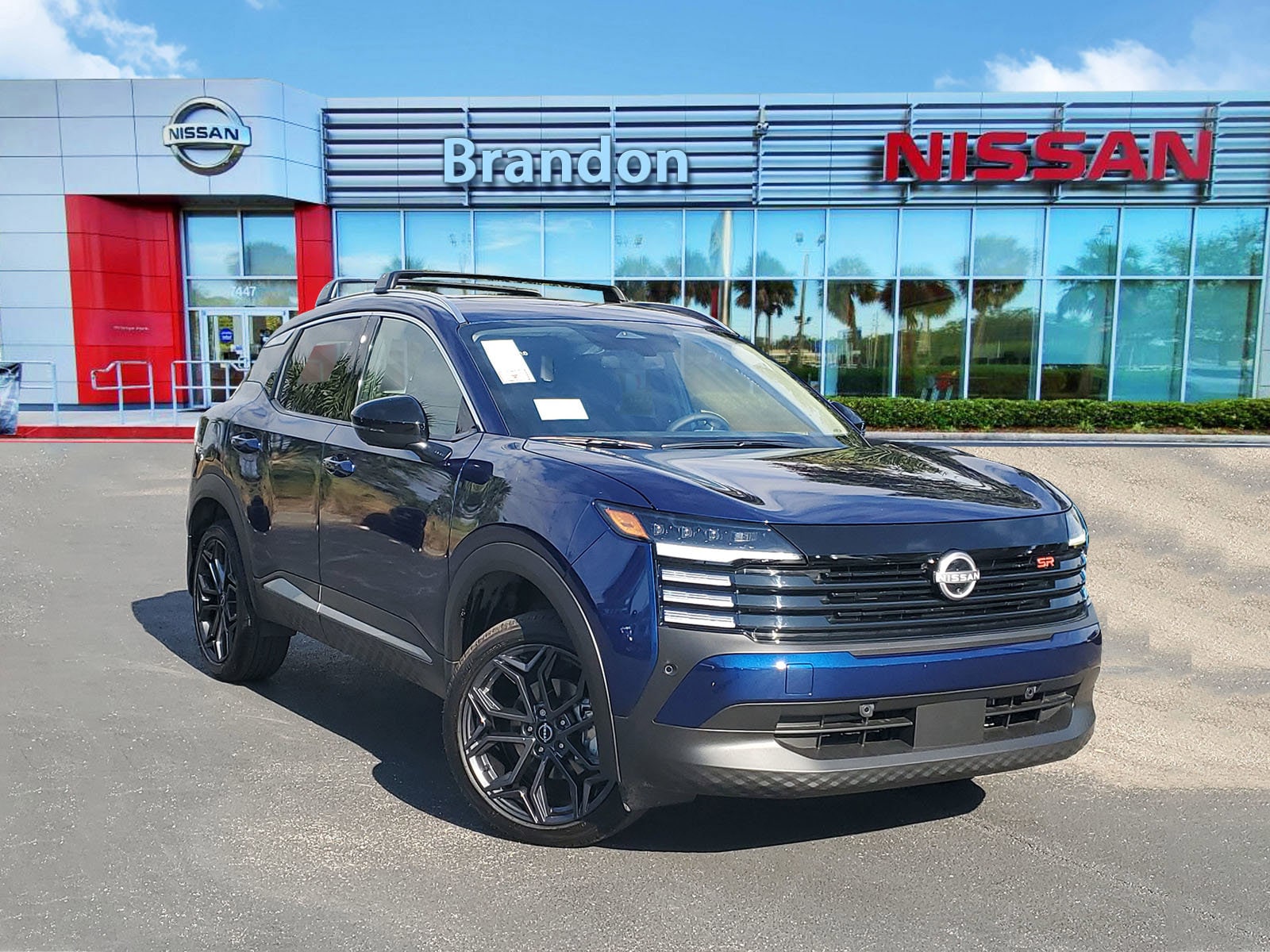 2026 Nissan KICKS SR's photo