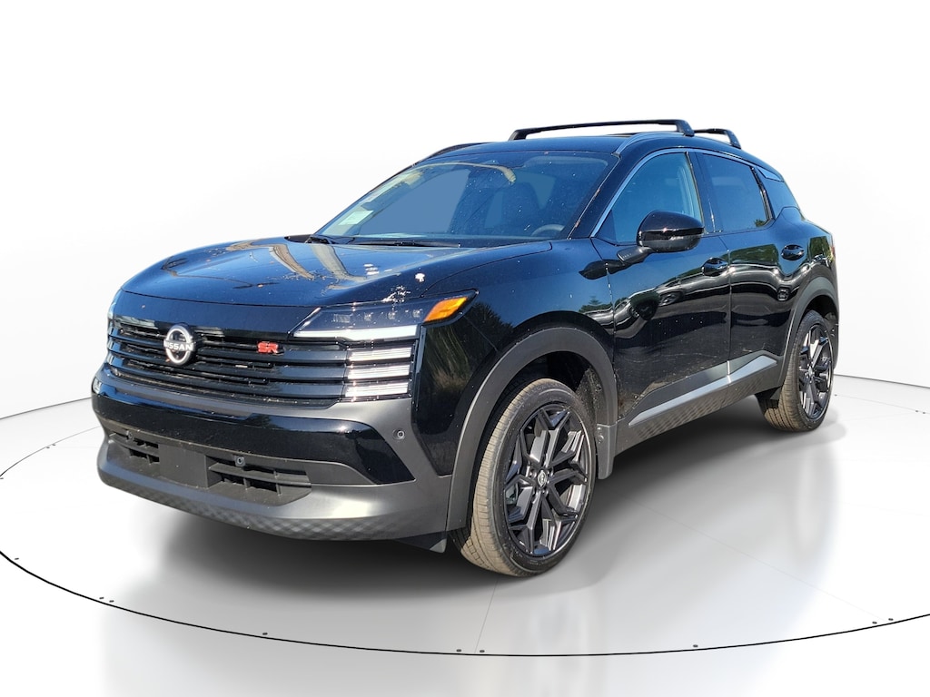 New 2026 Nissan Kicks SR SUV