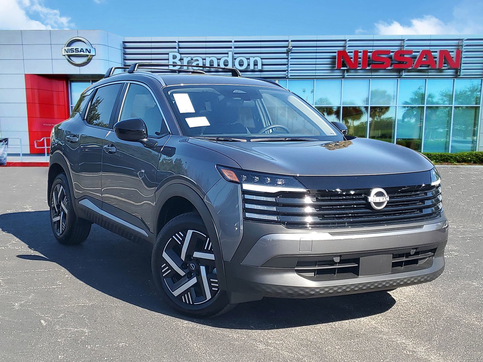 2026 Nissan KICKS SV's photo