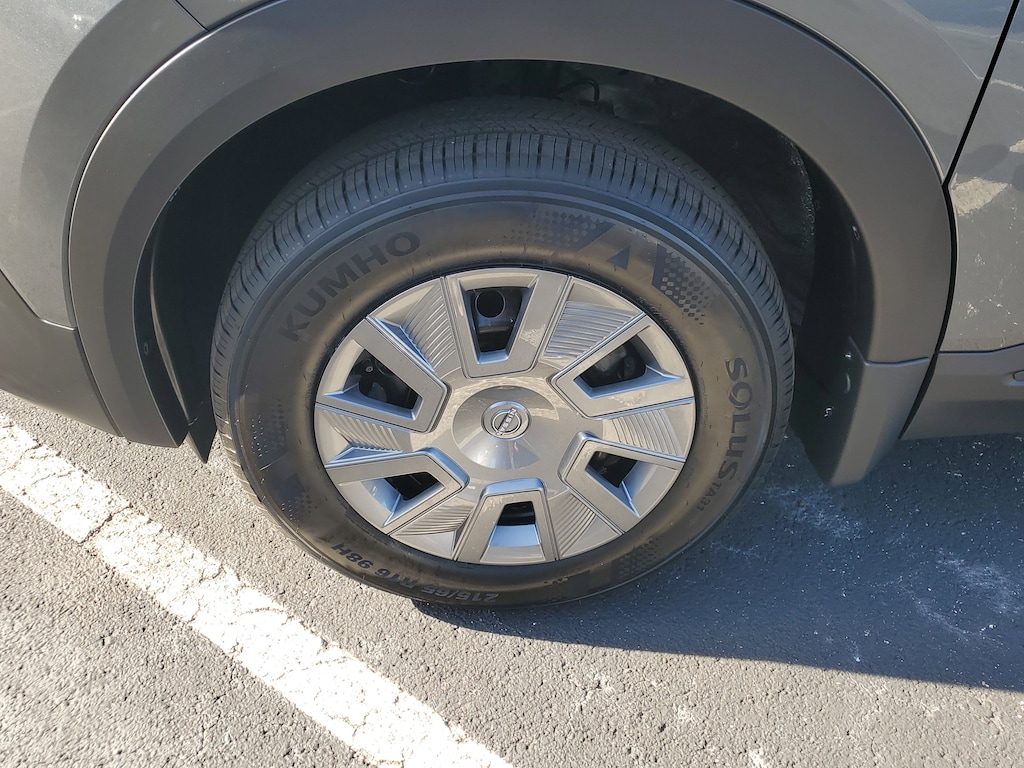 New 2026 Nissan Kicks S SUV