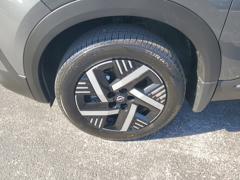 New 2026 Nissan Kicks SV SUV