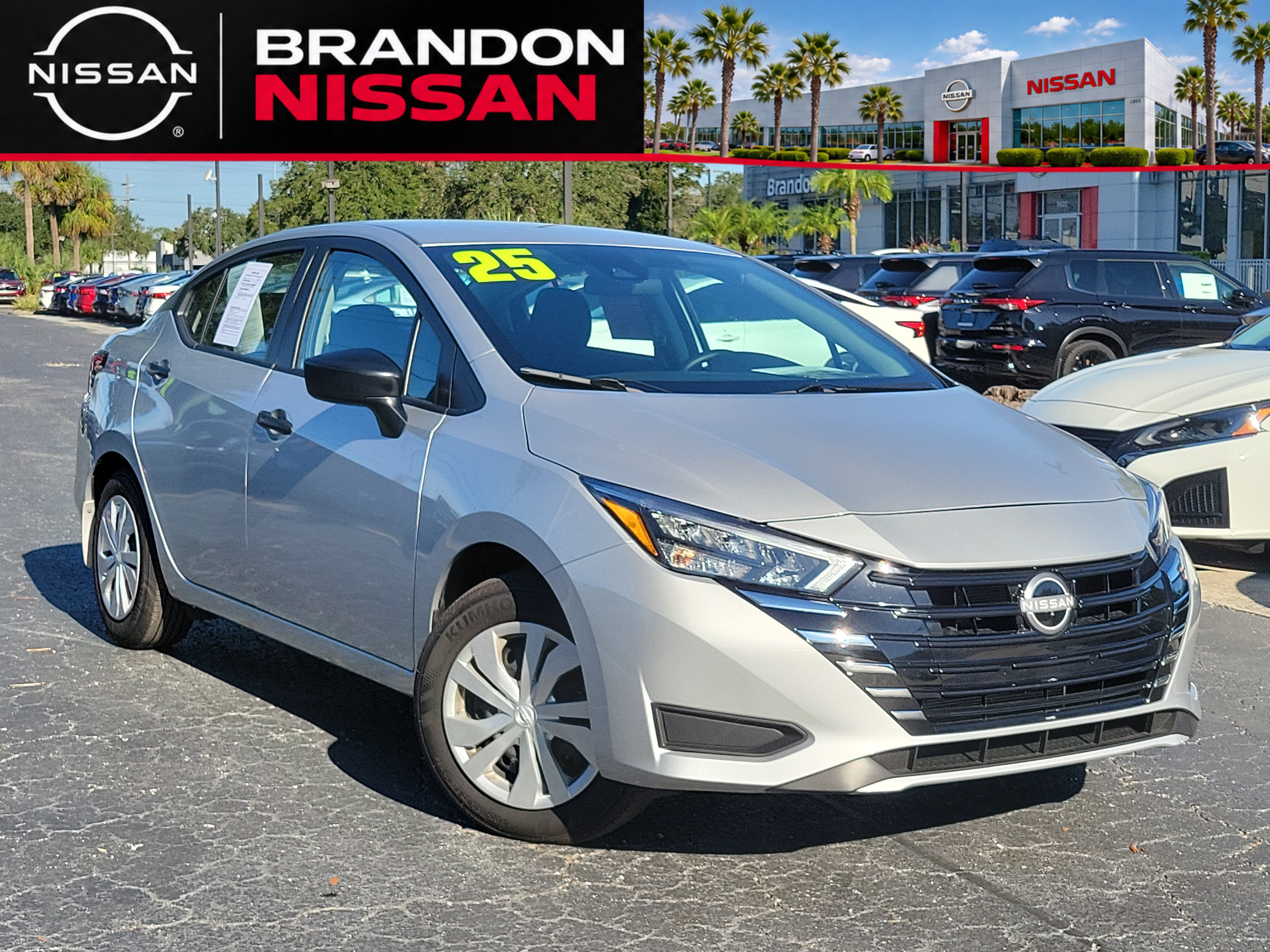  Nissan Versa