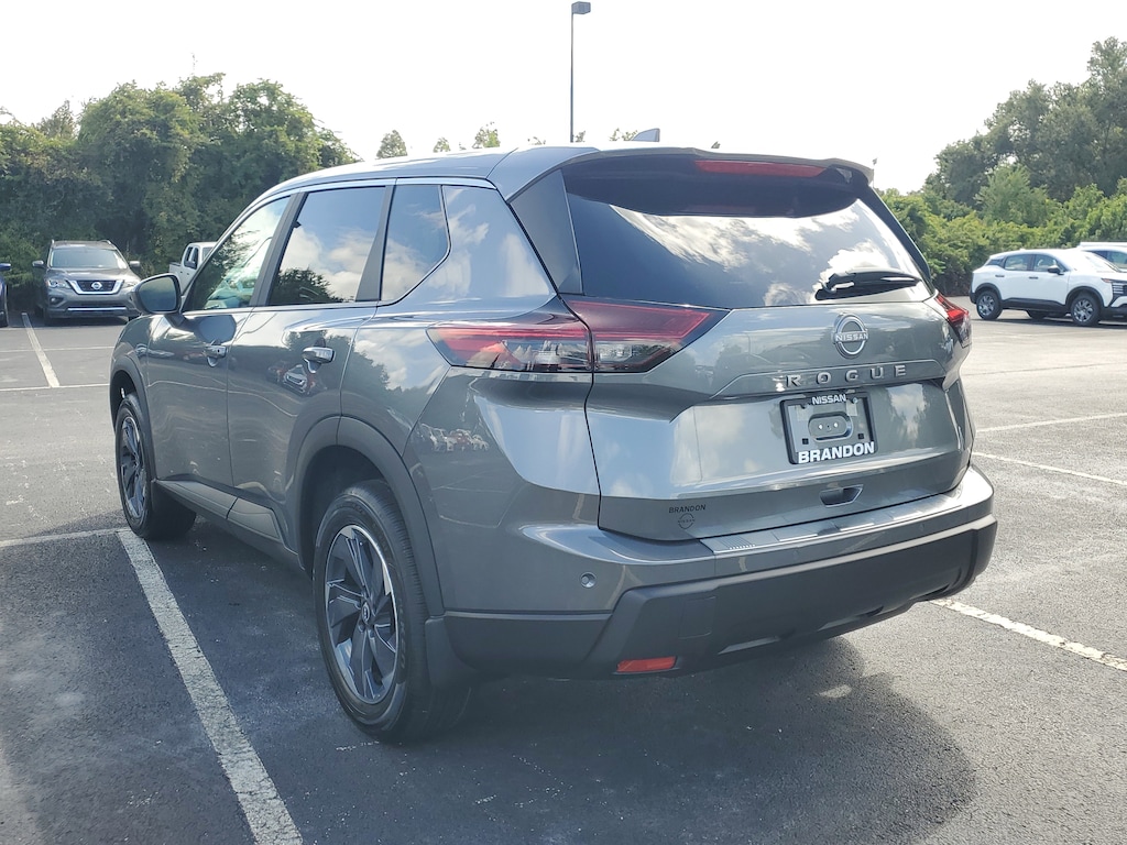 New 2026 Nissan Rogue SV SUV