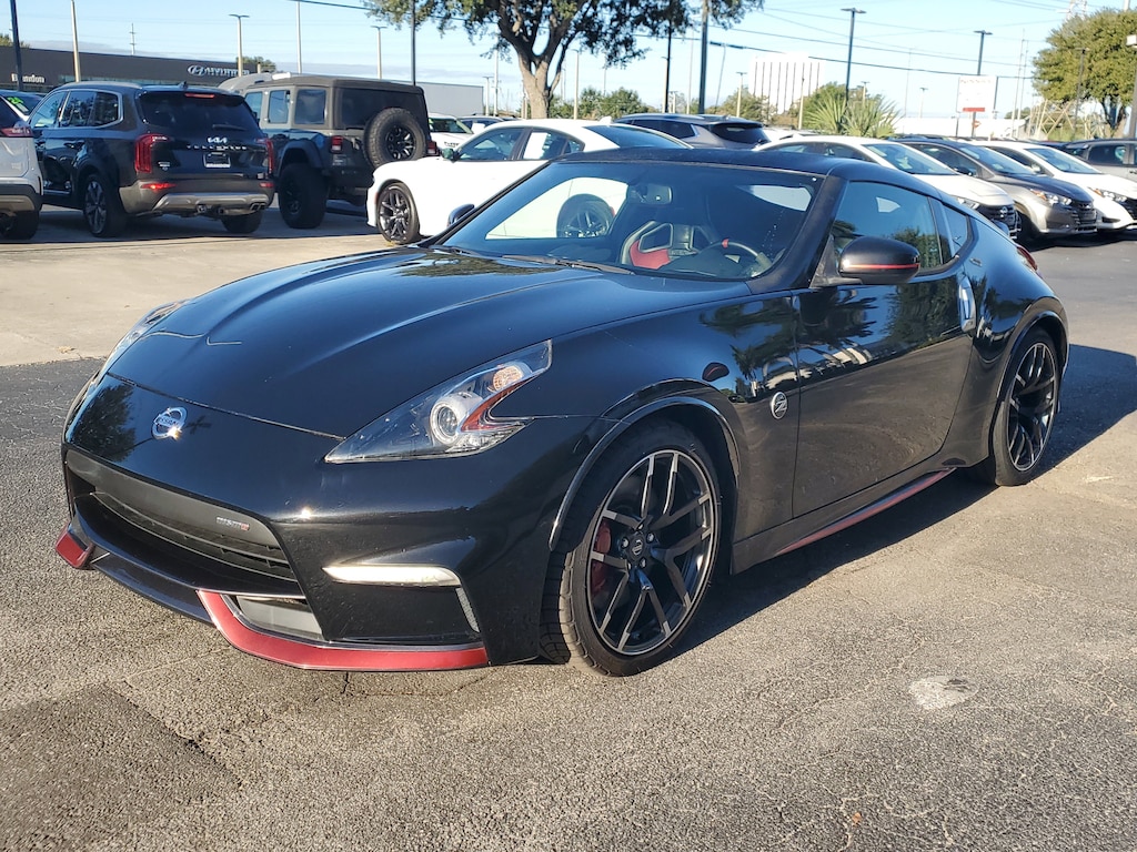 Used 2017 Nissan 370Z NISMO Tech Coupe