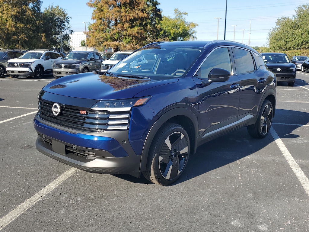New 2026 Nissan Kicks SR SUV