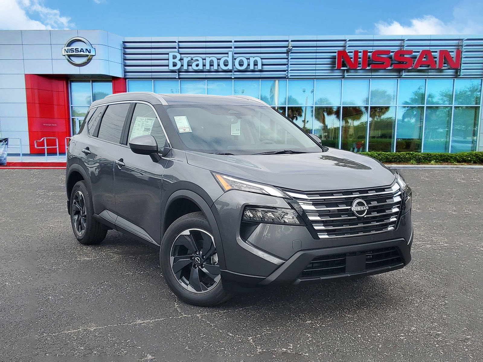 2026 Nissan Rogue SV's photo